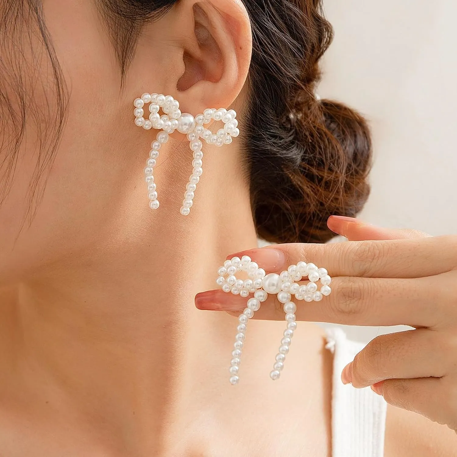 Pearl Bow Earrings for Women Elegant Bow Pearl Earrings Trendy Pearl Bow Knot Stud Earrings Pearl and Bow Earrings White Bow Earrings Wedding Party Prom Earrings Trendy Jewelry Gifts for Her