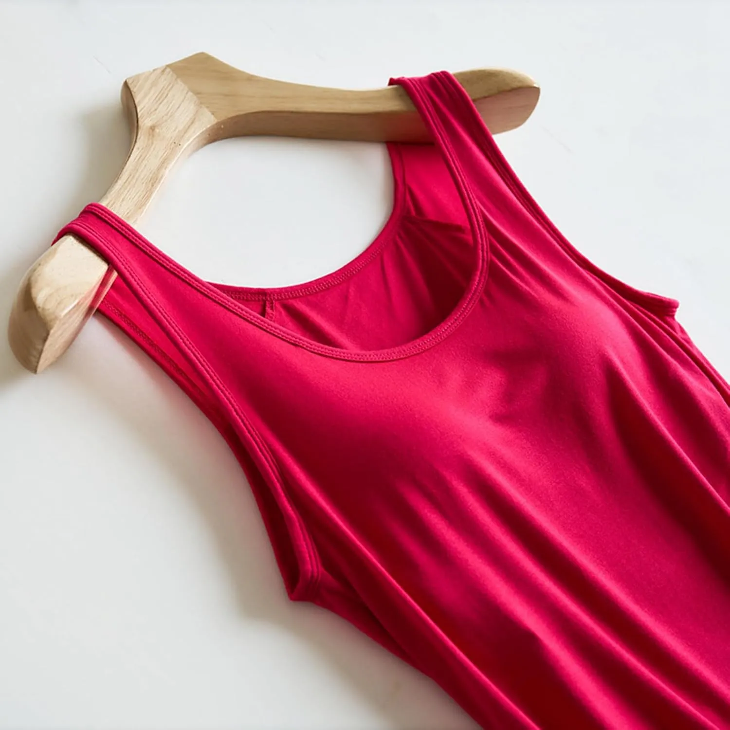 Tank Top with Built in Bra for Women Padded Summer Camisole Sleeveless Going out Top Casual Round Neck Yoga Cami Shirt