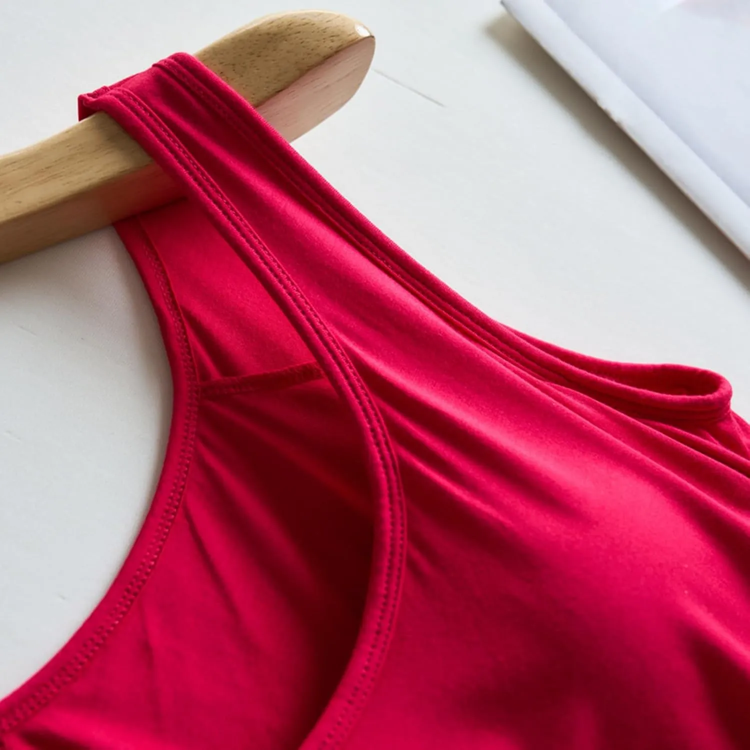 Tank Top with Built in Bra for Women Padded Summer Camisole Sleeveless Going out Top Casual Round Neck Yoga Cami Shirt
