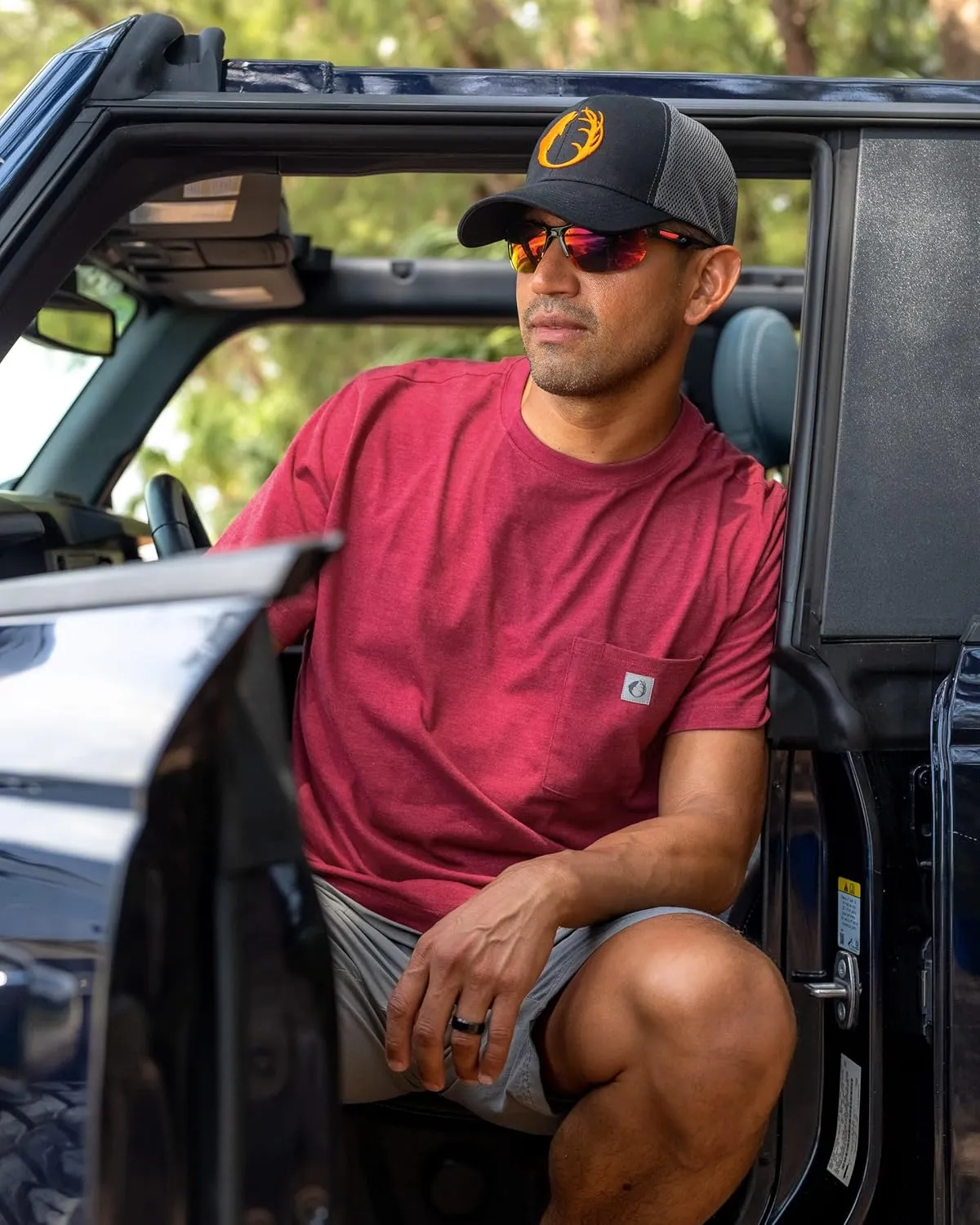 The American Outdoorsman Men's Short Sleeve Rugged Workwear T-Shirt 2-Pack, Perfect for Camping, Hiking, and Outdoors