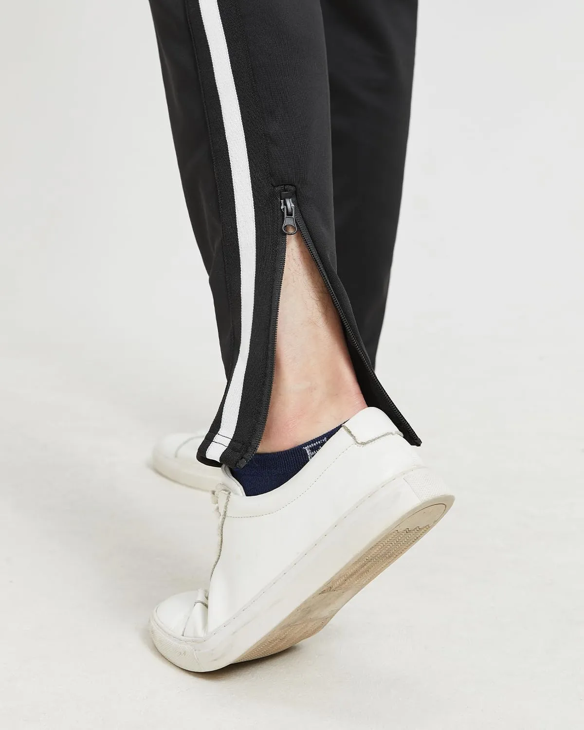 Zylioo Men's Tall Track Pants, Summer Lightweight Athletic Joggers with Zipper Pockets and Cuffs